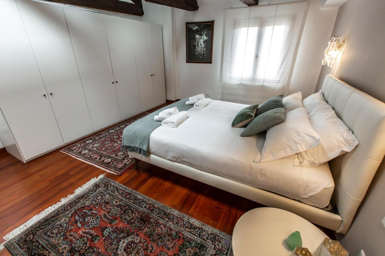 San Pantalon Luxury Penthouse R&R Apartment Venice Ngoại thất bức ảnh